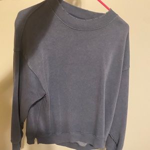 american eagle crew neck size XS